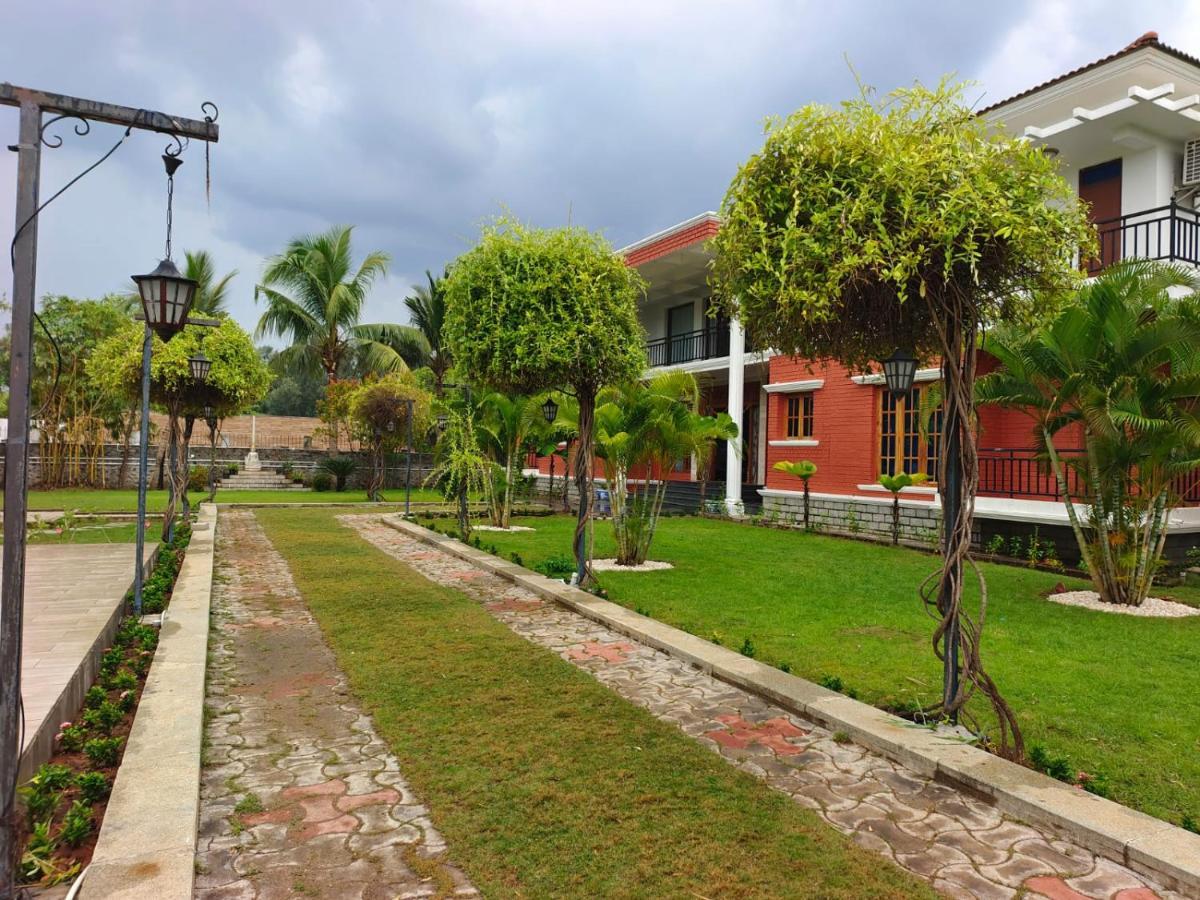 Seagull'S Nest Beach House - Unit Of Prohotel Chennai Exterior photo