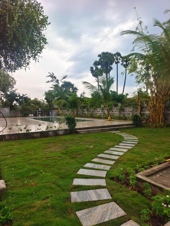 Seagull'S Nest Beach House - Unit Of Prohotel Chennai Exterior photo